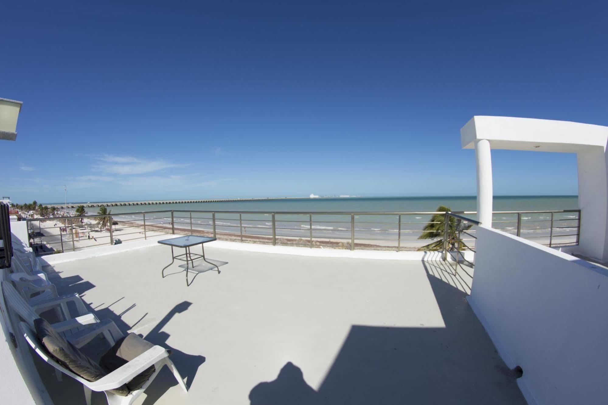 Hotel & Suites Domani Progreso  Exterior foto